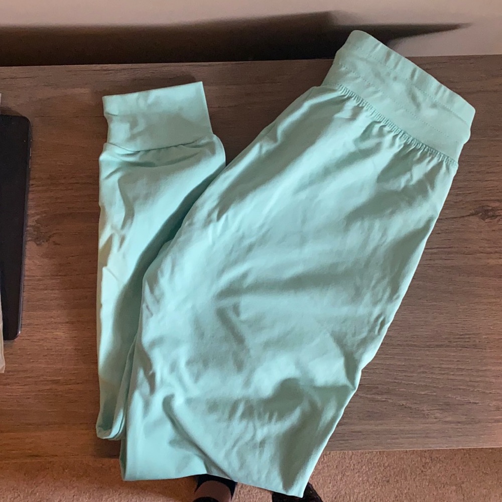 NVGNT Joggers